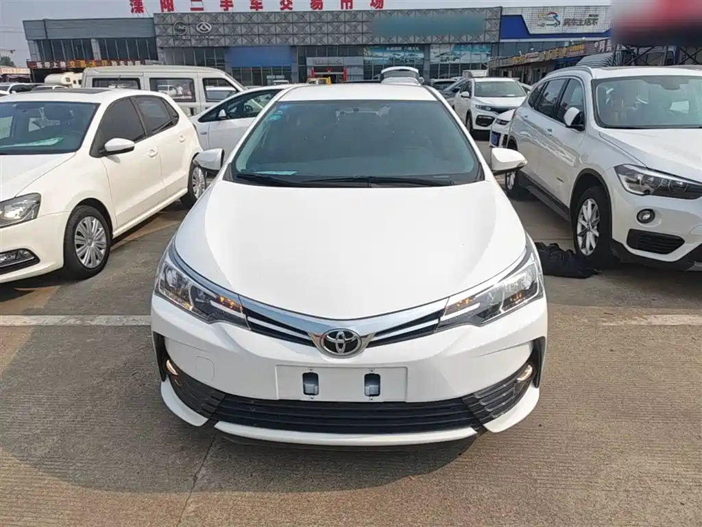 Toyota Corolla 2018 1.2T S-CVT GL Smart Edition фото 3