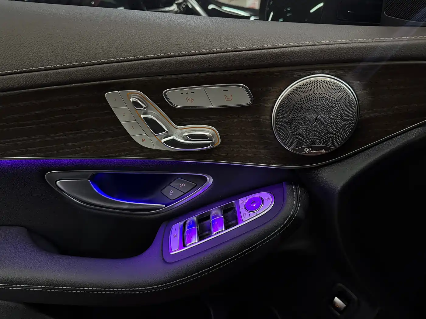 Mercedes-Benz GLC 2021 GLC 260 L 4MATIC Luxury фото 14