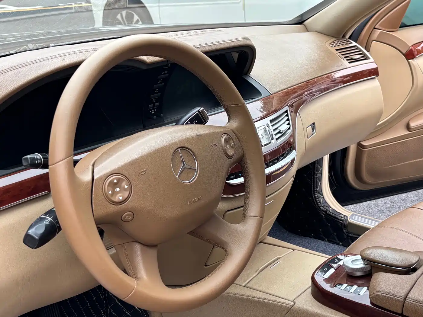 Mercedes-Benz S-Class 2008 S 300 L Premium фото 10