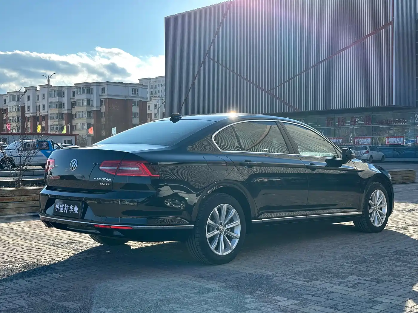Volkswagen Magotan 2017 330TSI DSG Leading фото 10
