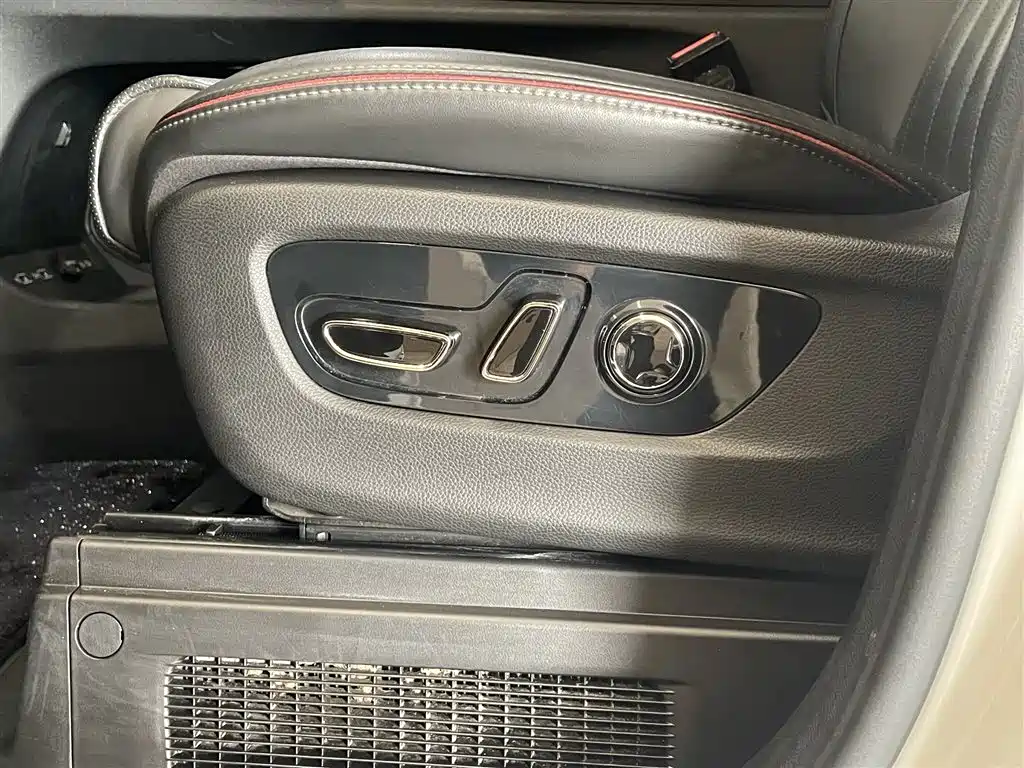 GAC Trumpchi Trumpchi M8 2023 Master Series Dual Hybrid Flagship Edition фото 26