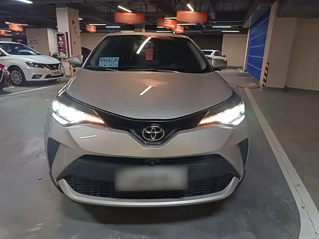 TOYOTA C-HR