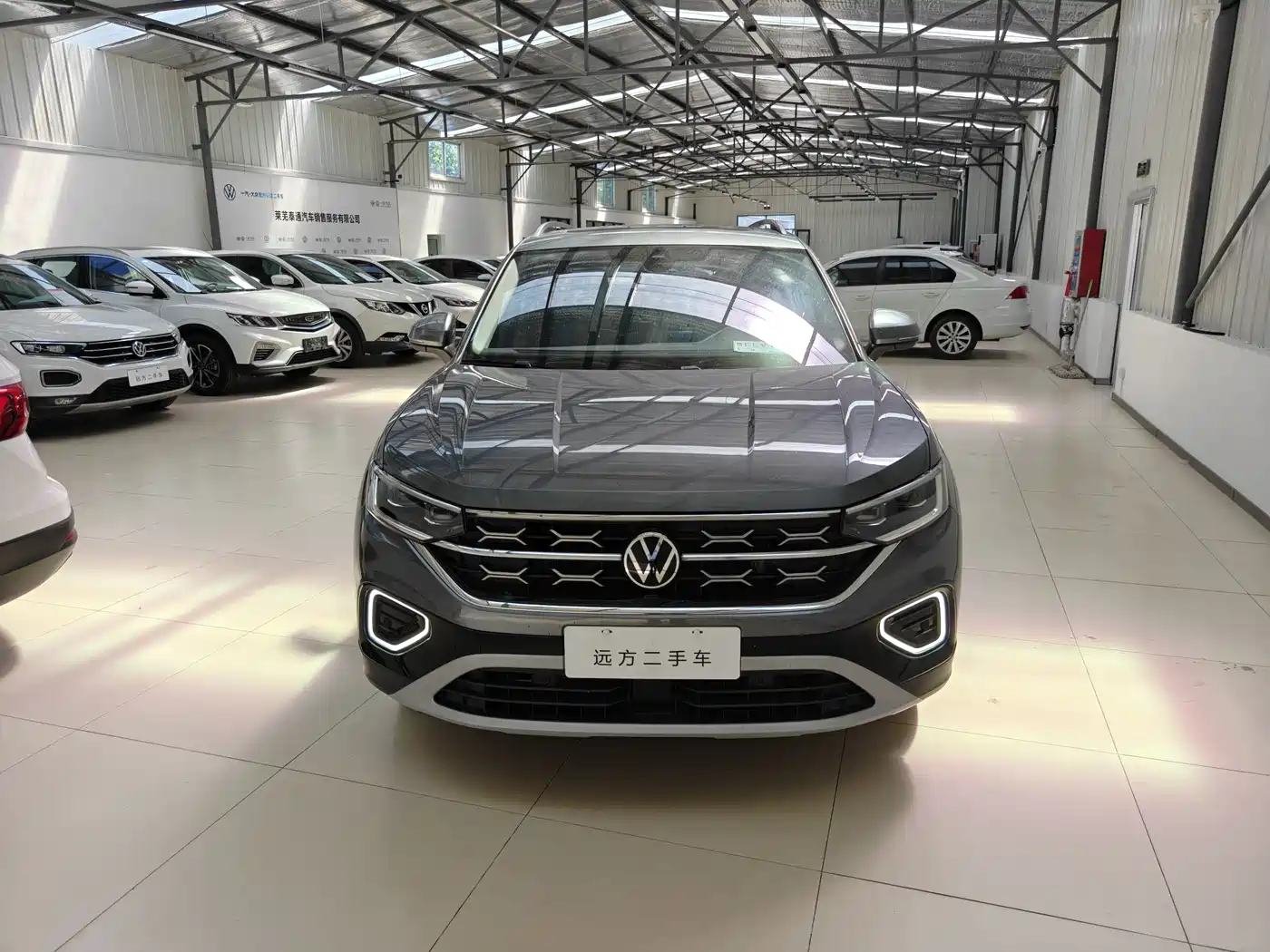Volkswagen Tayron 2023 300TSI 2WD Luxury Plus Advanced Edition фото 2