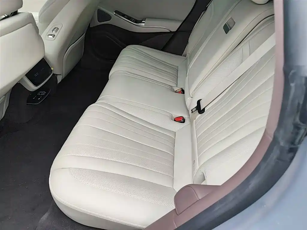 Denza Z9GT 2024 Model 1100 AWD Max Edition фото 17