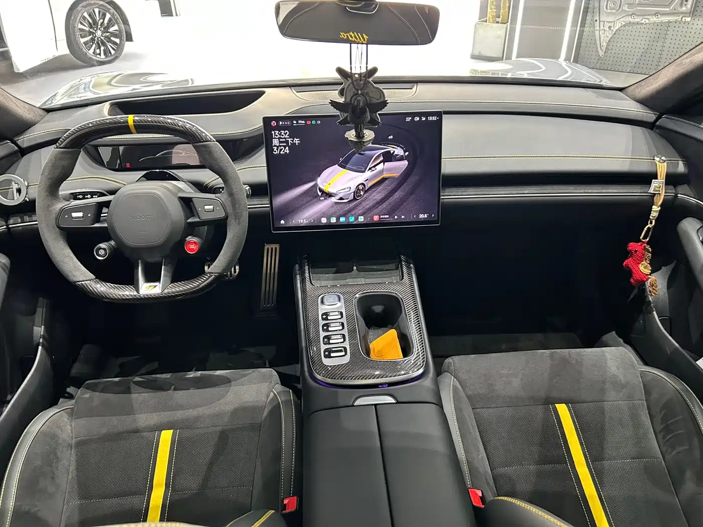 XIAOMI CAR XIAOMI SU7 ULTRA