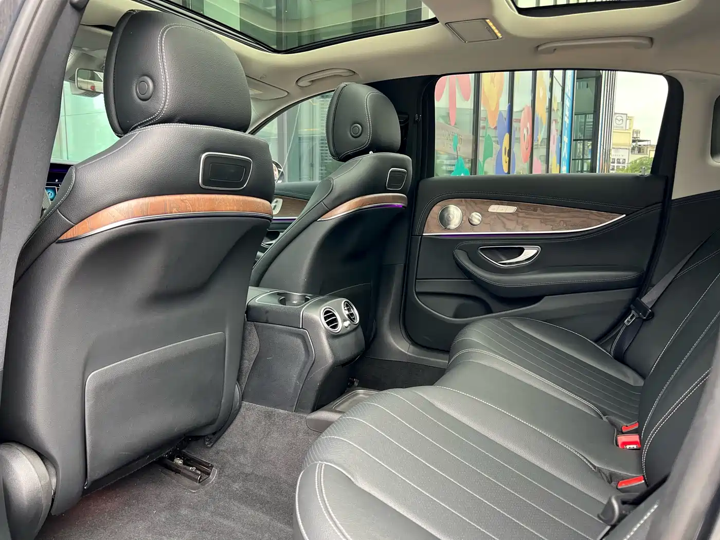 Mercedes-Benz E-Class 2016 E 300 L Fashion Type фото 20