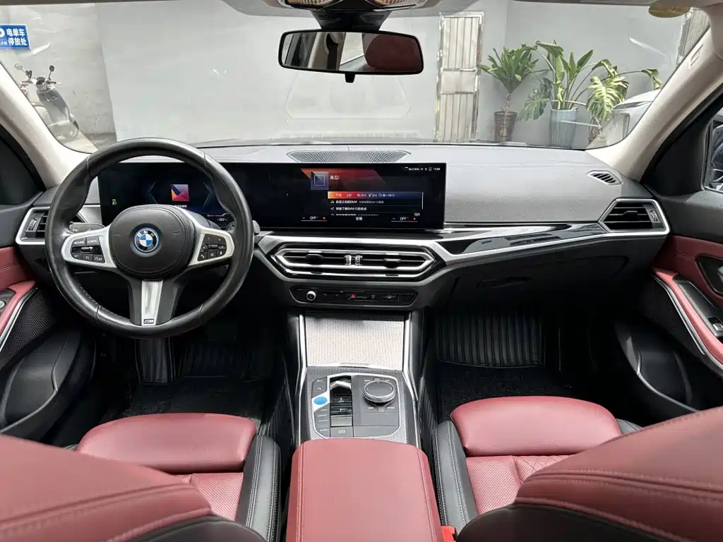 BMW i3 2022 2022 eDrive 35 L