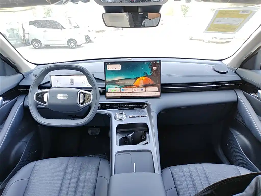 Geely Galaxy Galaxy E5 2026 530km Voyager Edition фото 10