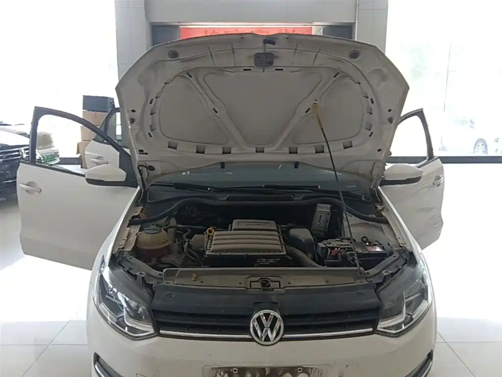 Volkswagen Polo 2018 1.5L Auto Comfort фото 20