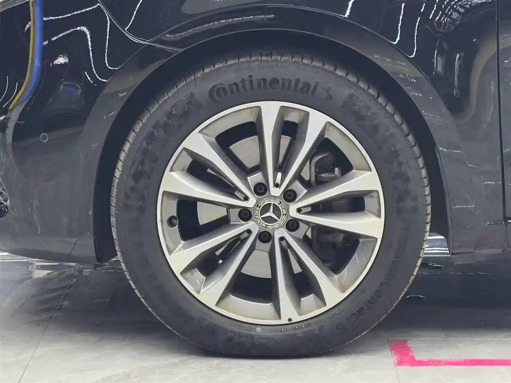 Mercedes-Benz V-Class 2020 V 260 Navigator Edition фото 4