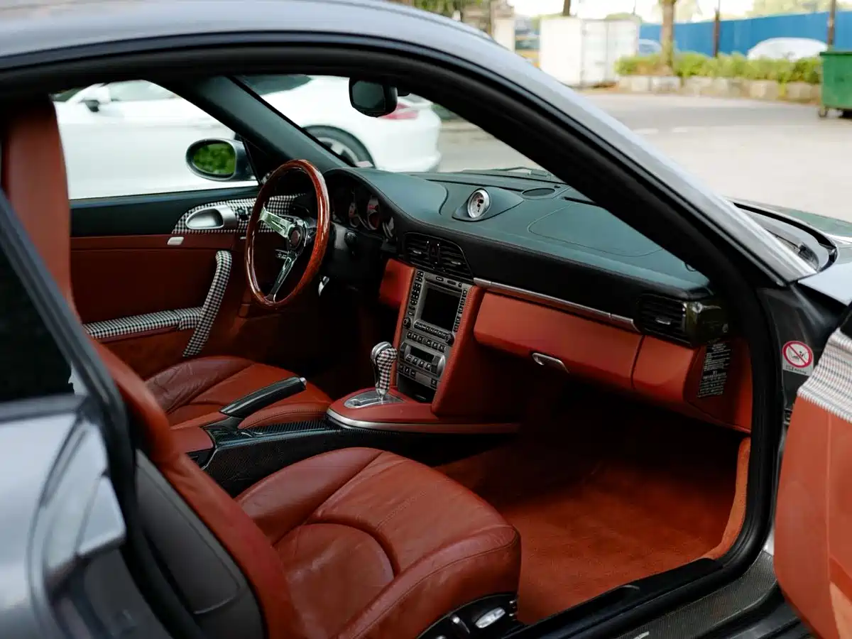 Porsche 911 2006 Carrera S AT 3.8L фото 19