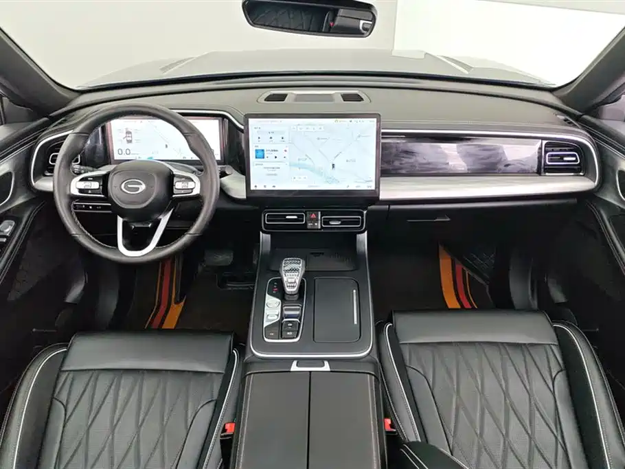 GAC Trumpchi Trumpchi GS8 2025 Pilot Series 2.0TGDI 2WD Luxury Edition 5-seater фото 12