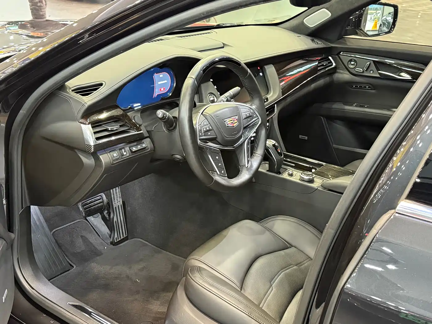 Cadillac CT6 2019 40T Platinum Edition фото 3