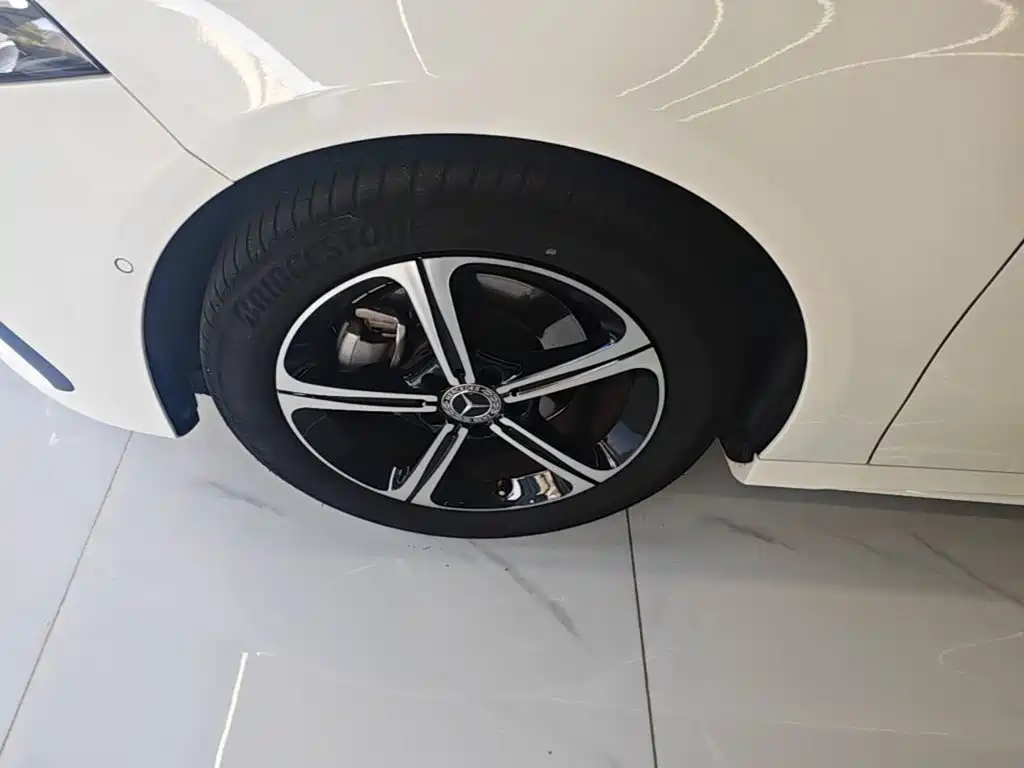 Mercedes-Benz A-Class 2024 2023 A 200 L Fashion