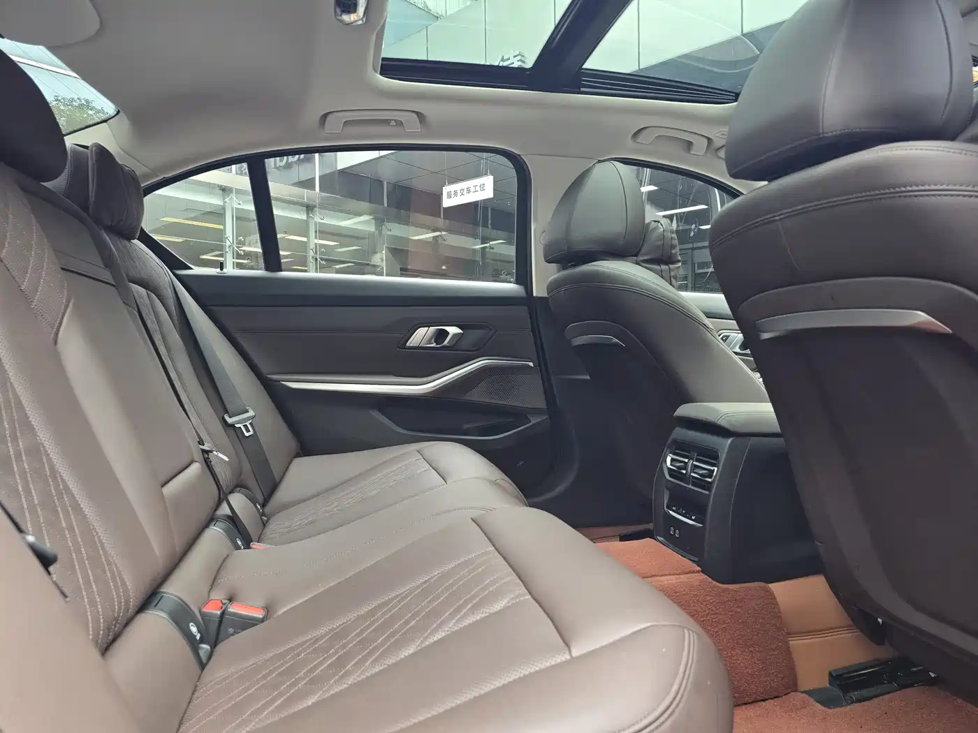 BMW i3 2022 eDrive 35 L фото 11