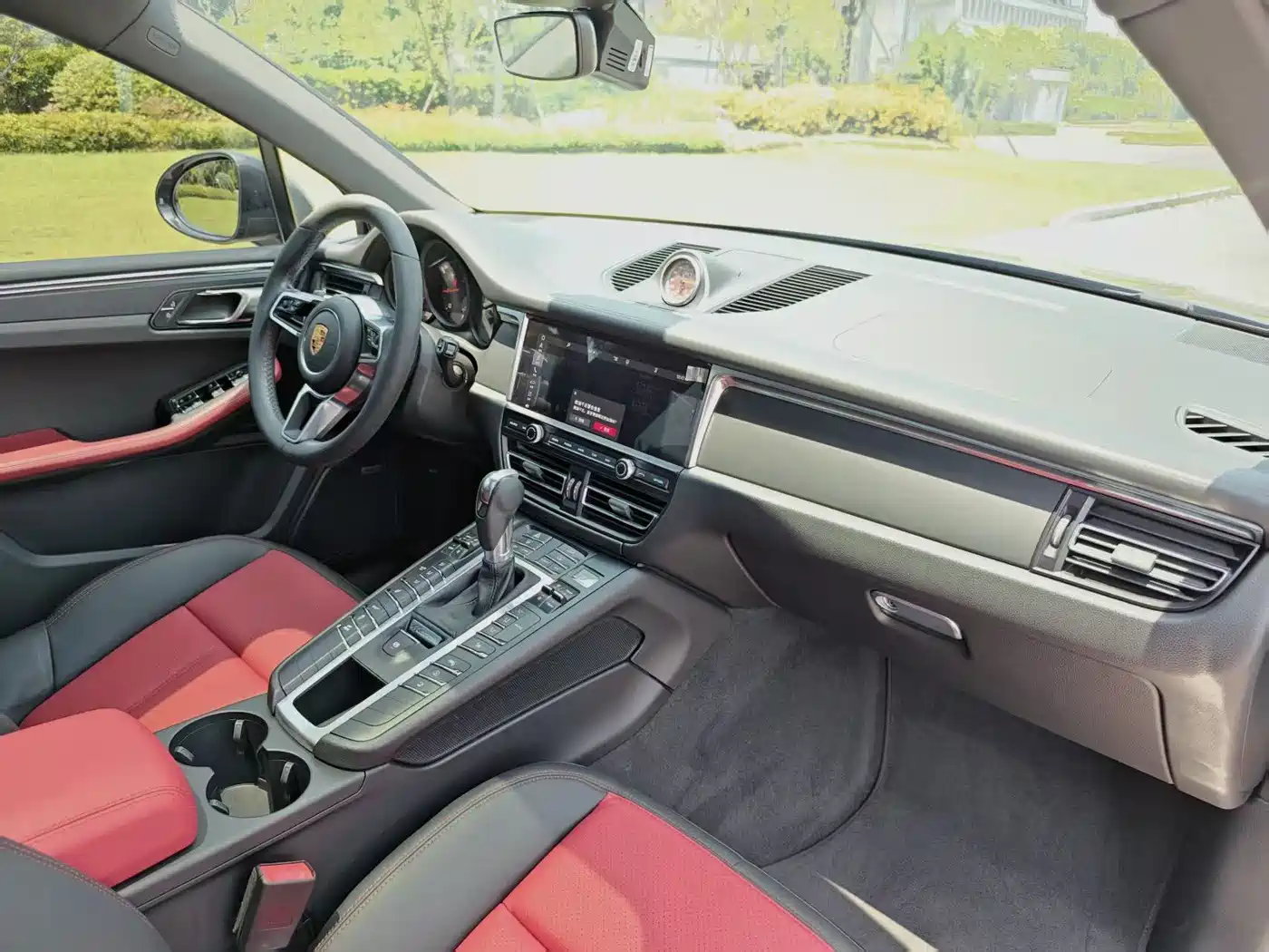 Porsche Macan 2022 Macan 2.0T фото 13