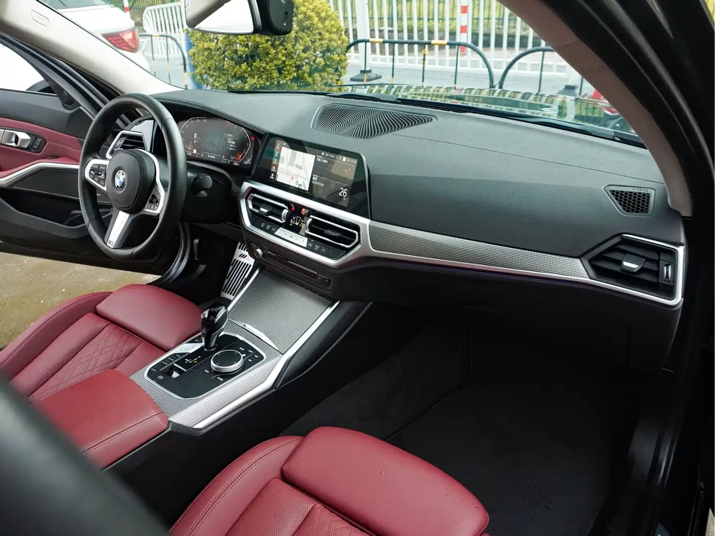 Фото 27 - BMW 3 Series