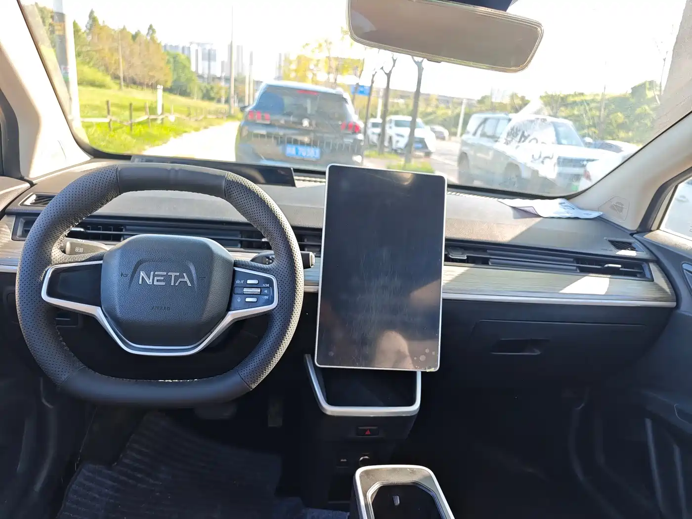 Nezha Auto Nezha V 2023 2022 Tide 300 Lite Ternary Lithium