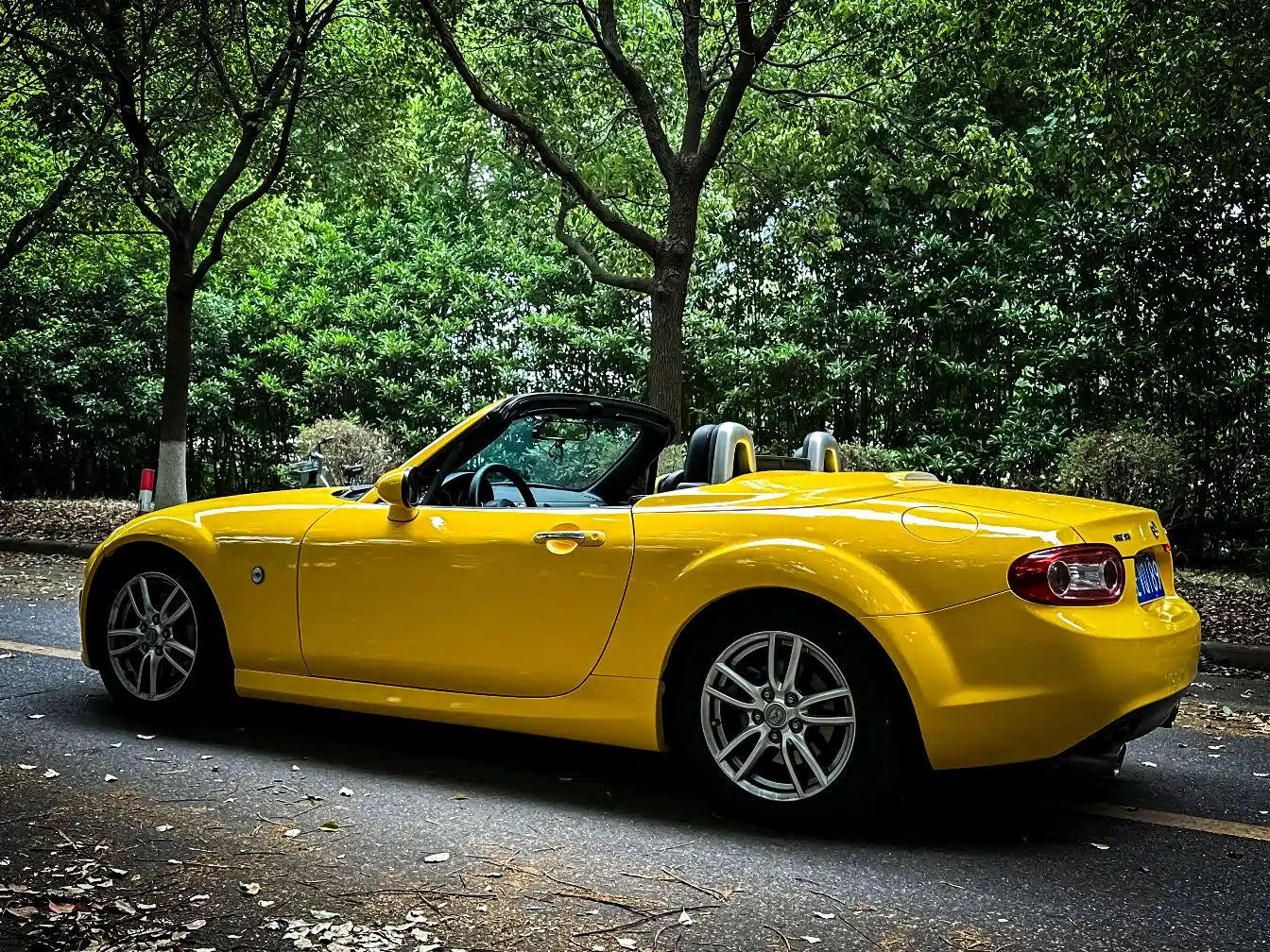 Mazda MX-5 2011 2009 2.0