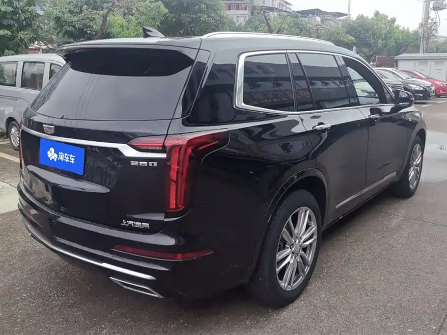 Cadillac XT6 2021 28T 6-Seater AWD Luxury фото 3