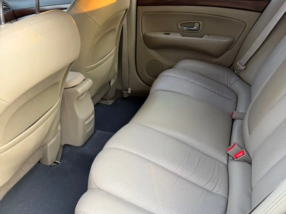 صورة 9 - Nissan Sylphy