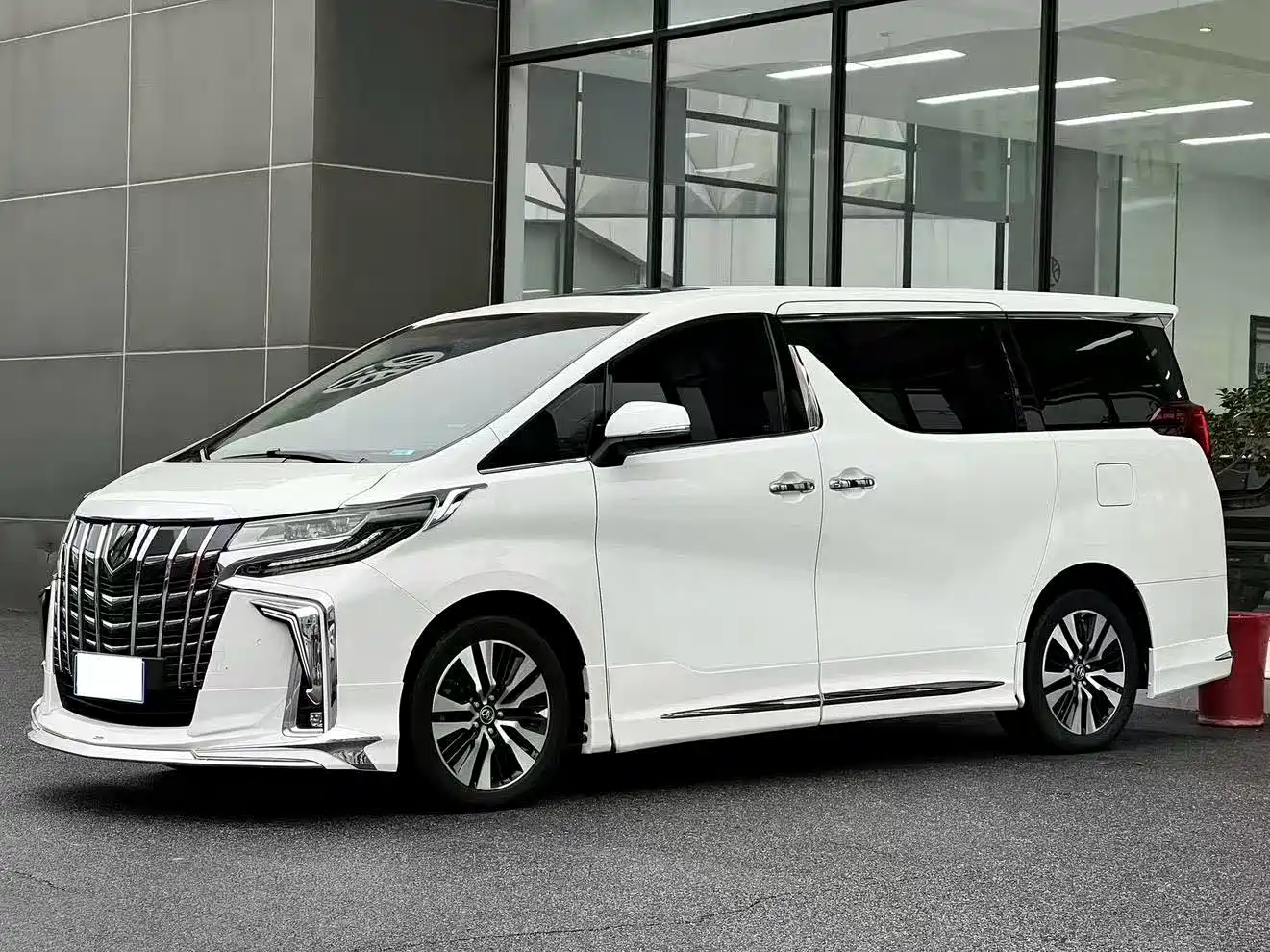 Toyota Alphard 2018 Facelift 3.5L Premium Edition