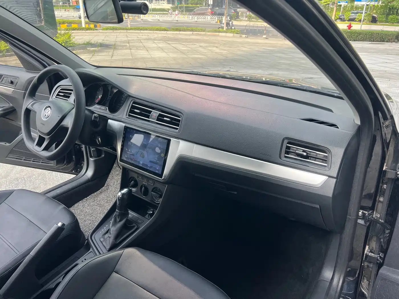 Volkswagen Lavida 2021 1.5L Automatic Trend Edition фото 19