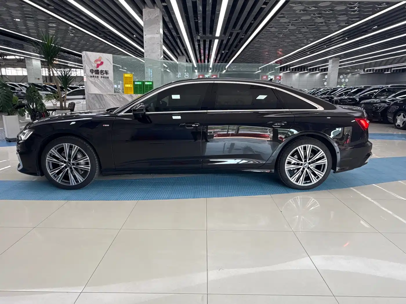 Audi A6L 2026 Model Year 45 TFSI Premium Dynamic фото 7