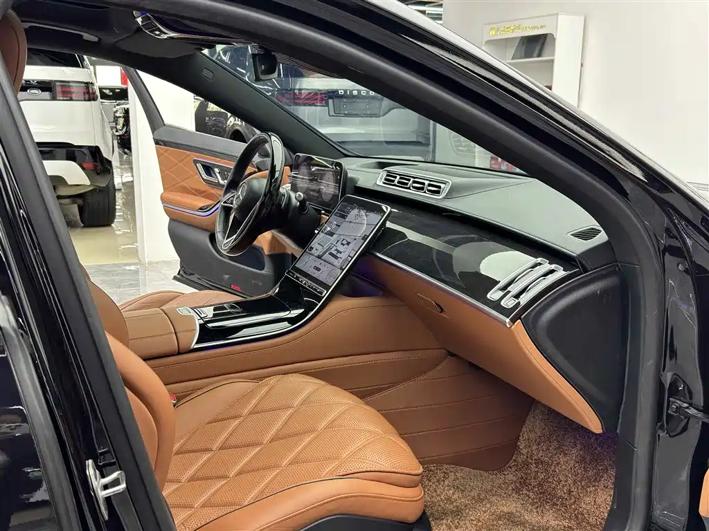 Mercedes-Benz Maybach S-Class 2024 Facelift S 480 4MATIC фото 8