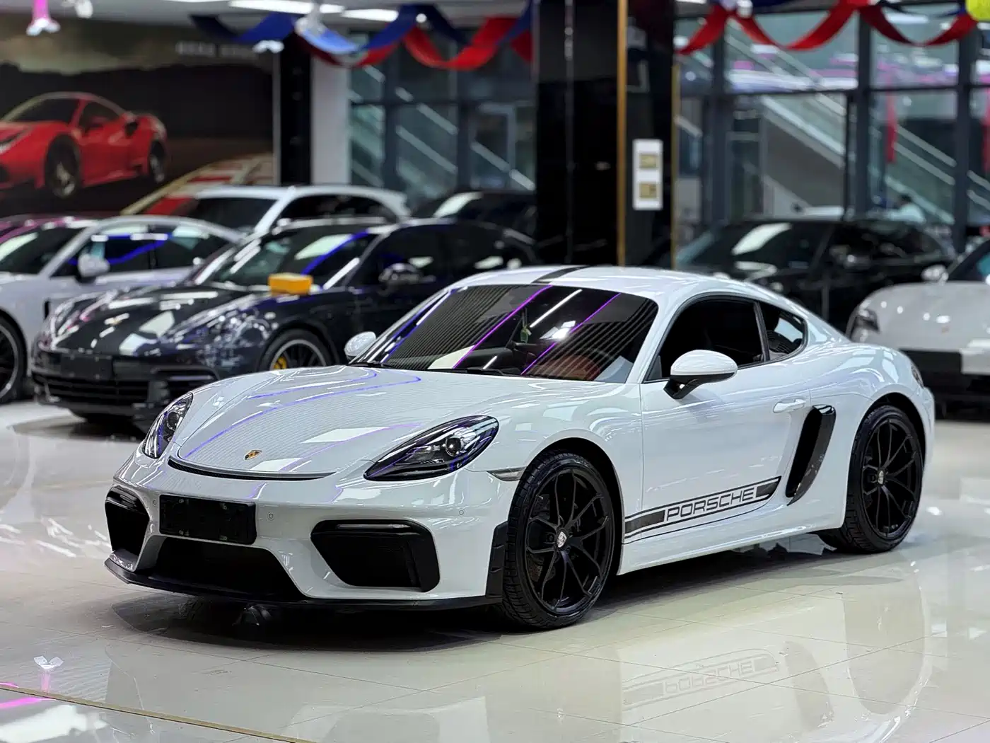 Porsche 718 2016 Cayman 2.0T