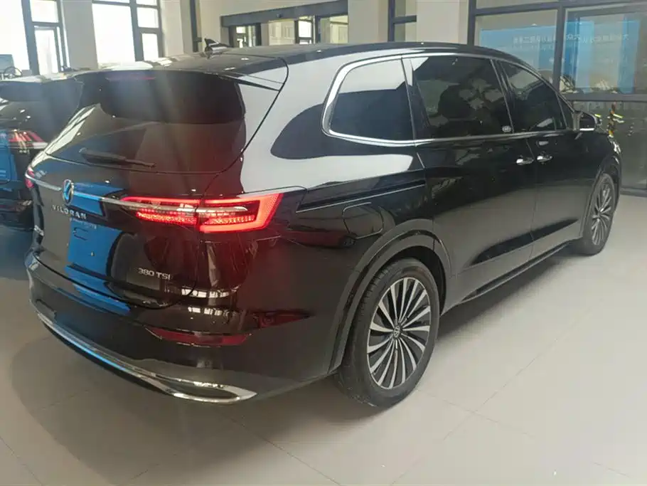Volkswagen Viloran 2024 380TSI Executive Edition фото 3