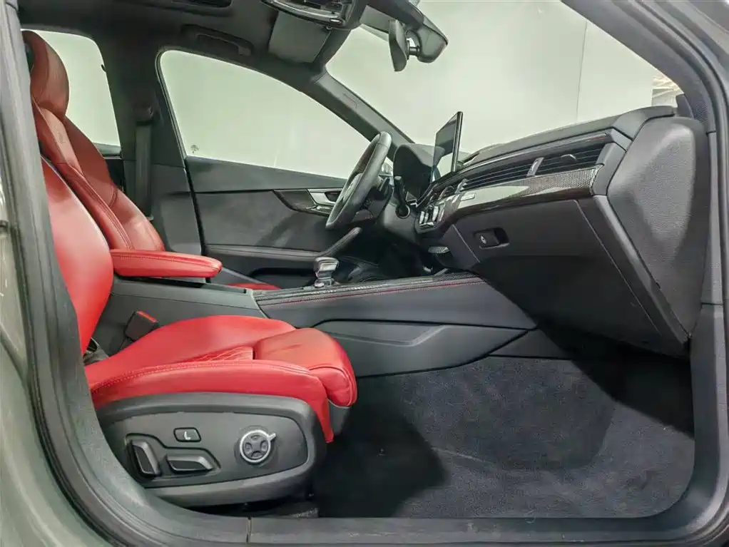 Audi S4 2024 S4 3.0TFSI фото 7