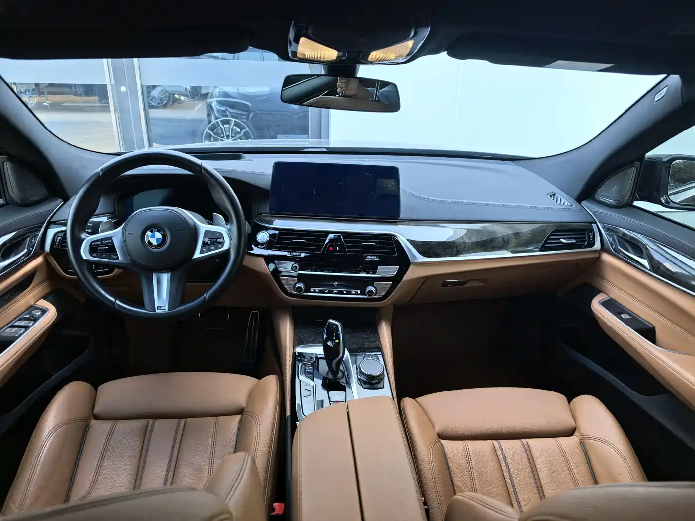 BMW 6 Series GT 2022 Model 630i M Sport Package фото 8