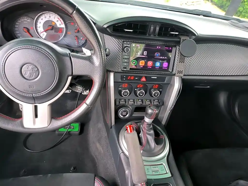 Toyota 86 2014 2.0L Automatic Luxury фото 10
