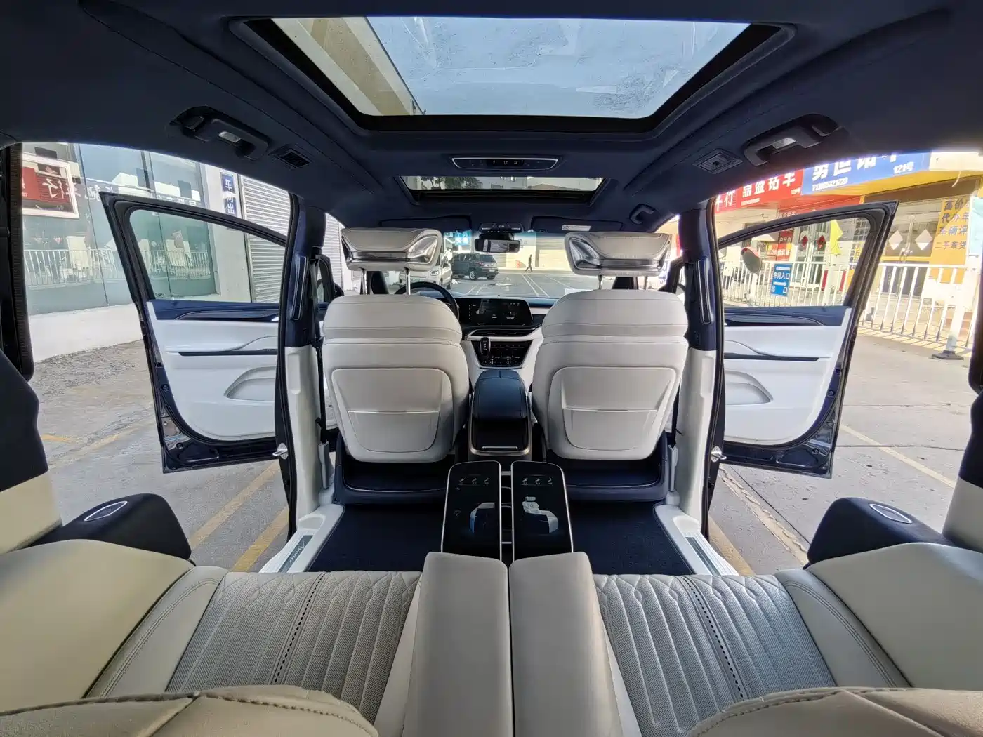 Buick GL8 2020 Avenir Four-Seat Prestige Edition фото 7