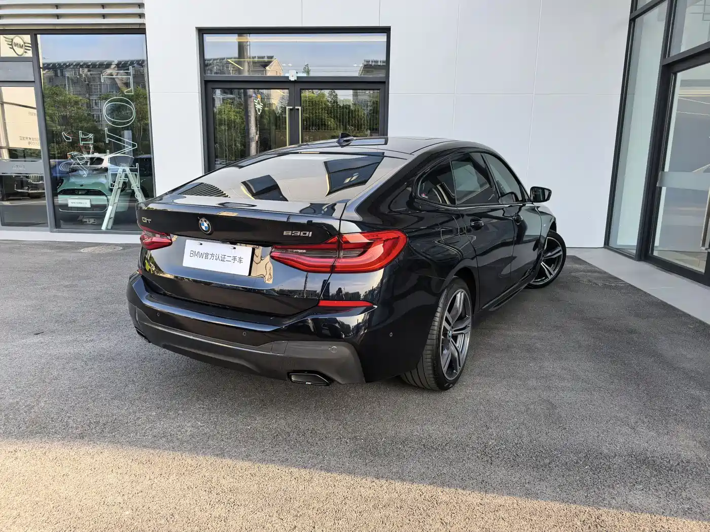 BMW 6 Series GT 2022 Model 630i M Sport Package фото 12