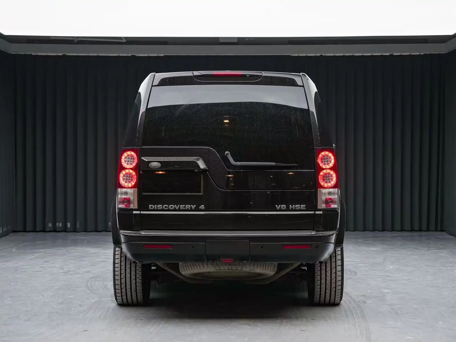 صورة 3 - Land Rover Discovery