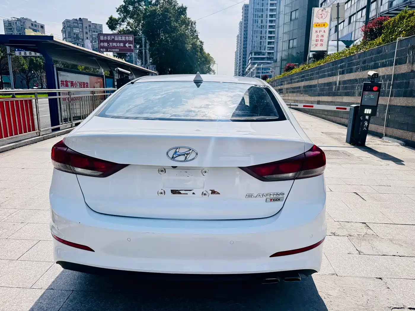 HYUNDAI LEAD
