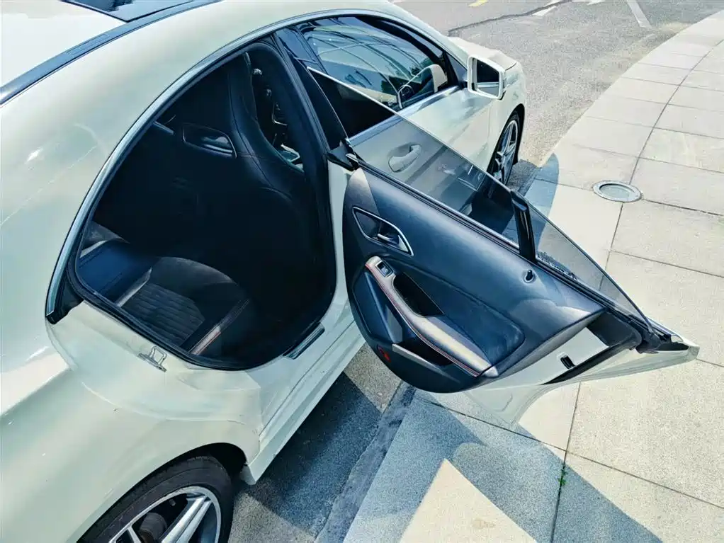 Mercedes-Benz CLA (Import) 2015 CLA 220 4MATIC фото 17