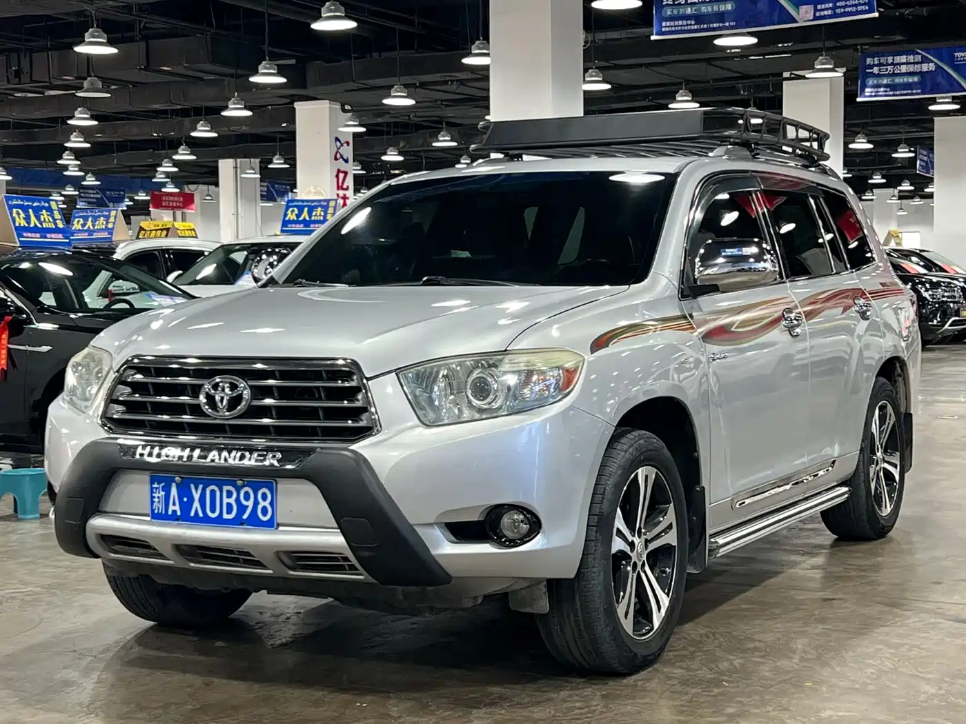 Toyota Highlander 2011 2.7L 2WD 7-seat Luxury фото 3