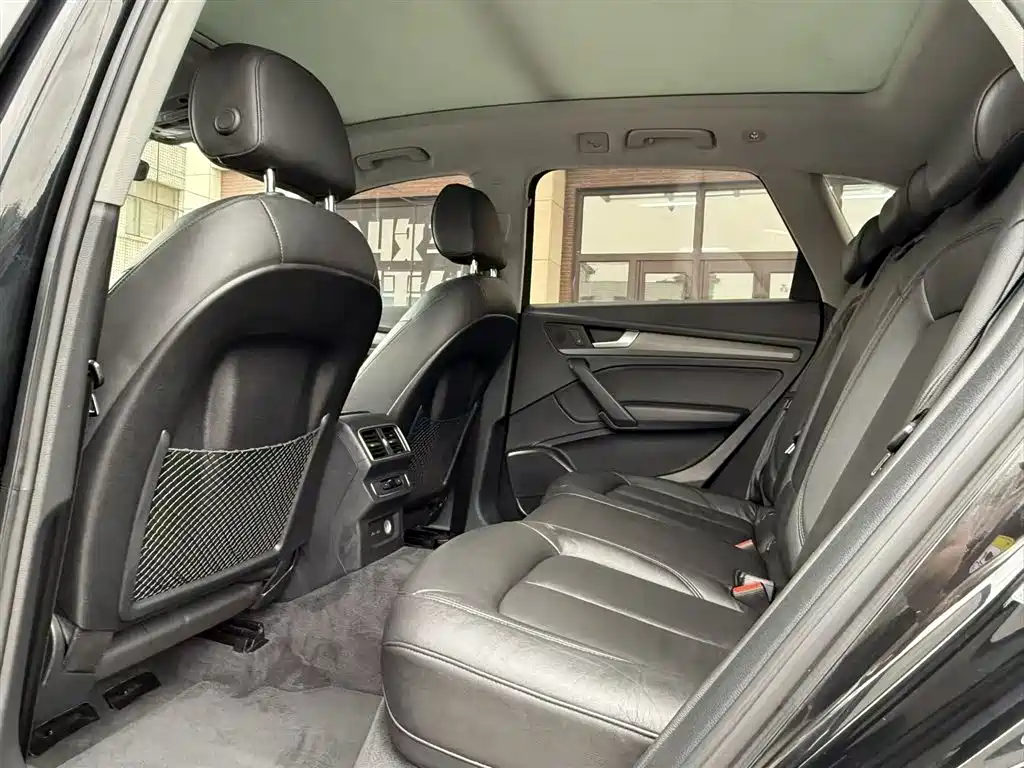 Audi Q5L 2018 40 TFSI Prestige Progressive (China V) фото 14