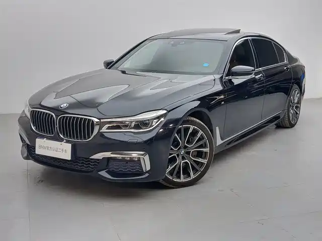BMW 7 SERIES
