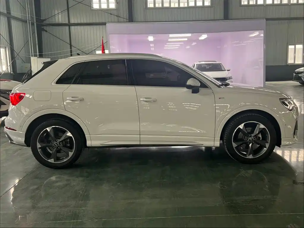 Audi Q3 2021 35 TFSI Fashion Sport фото 7