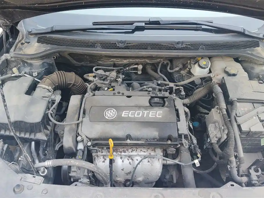 Buick Excelle 2013 Model GT 1.6L Manual Progressive фото 10