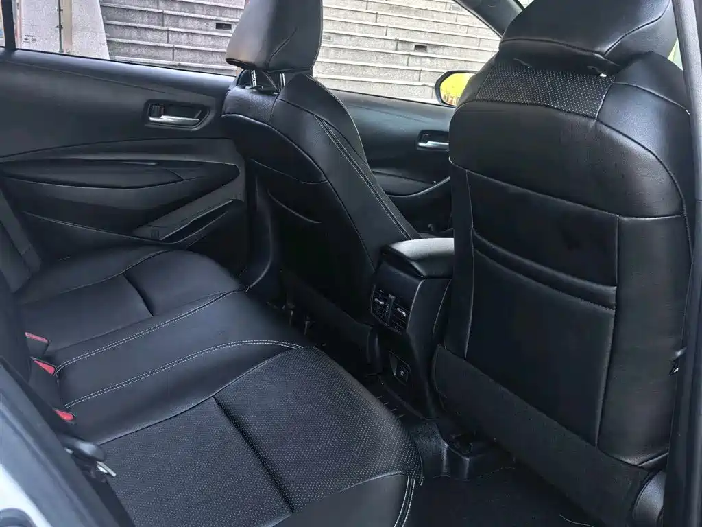 Toyota Levin 2022 185T CVT Luxury Edition фото 14