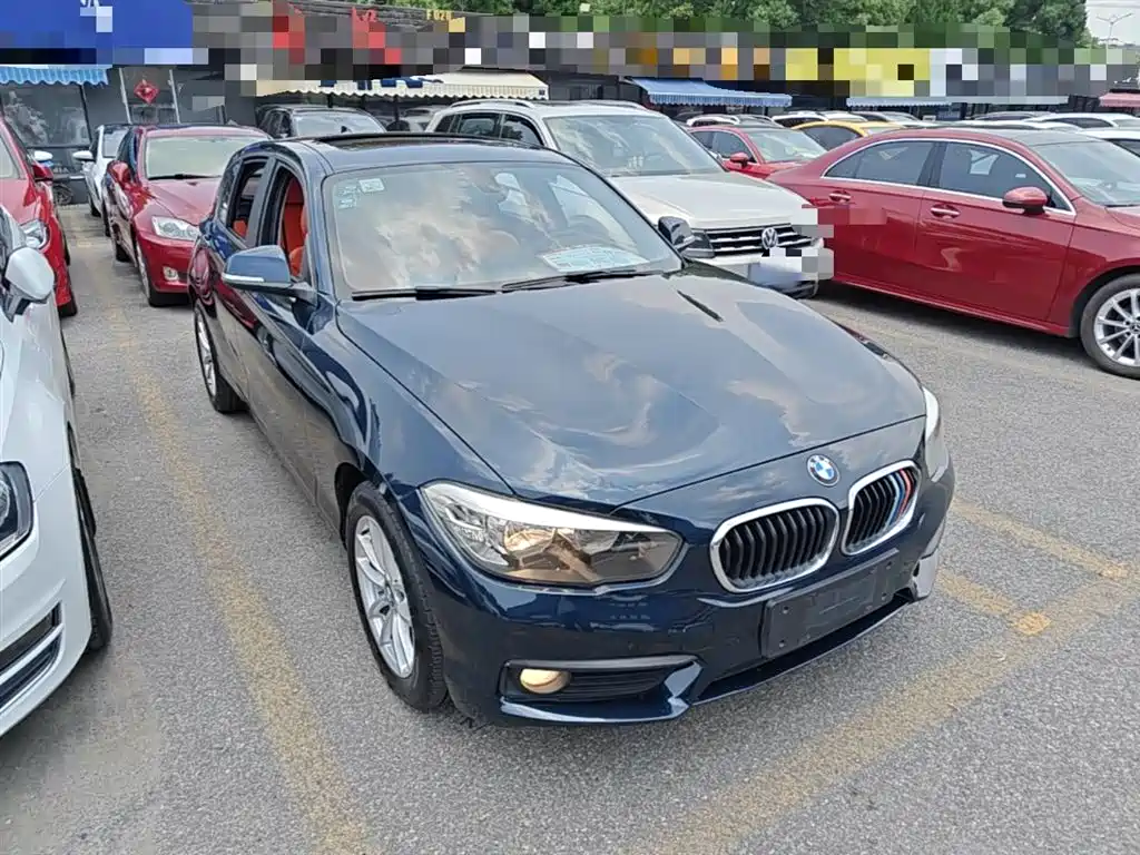 BMW 1 Series (Import) 2016 118i Leading фото 4