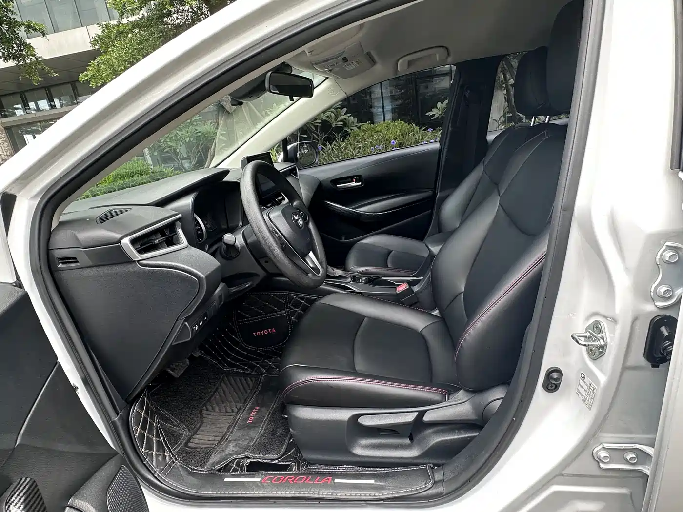 Toyota Corolla 2022 1.2T S-CVT Pioneer PLUS Edition фото 5