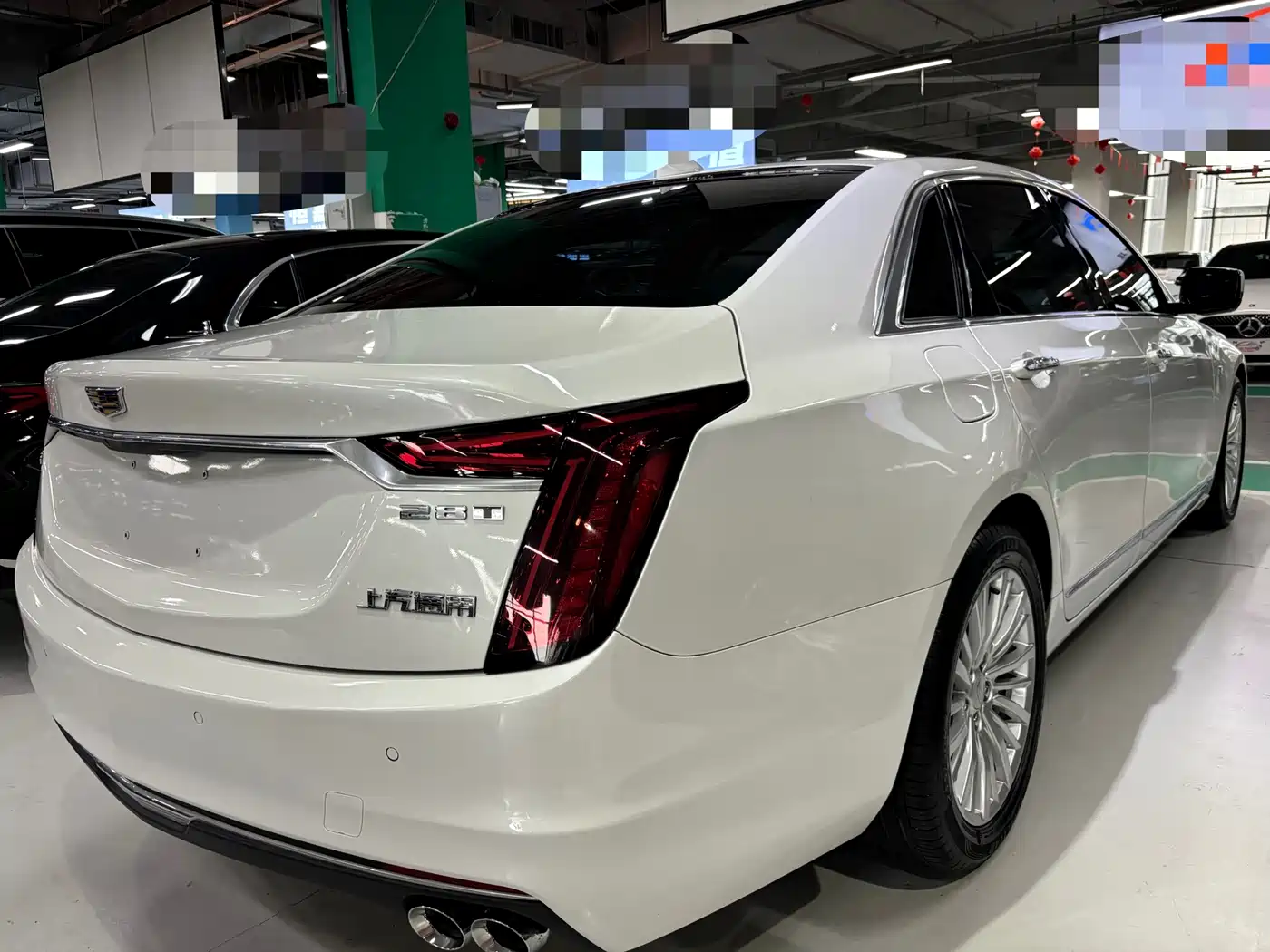 CADILLAC CT6