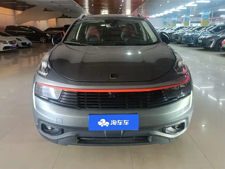 Lynk & Co 01 2019 2.0T 2WD Pro Edition China V фото 2
