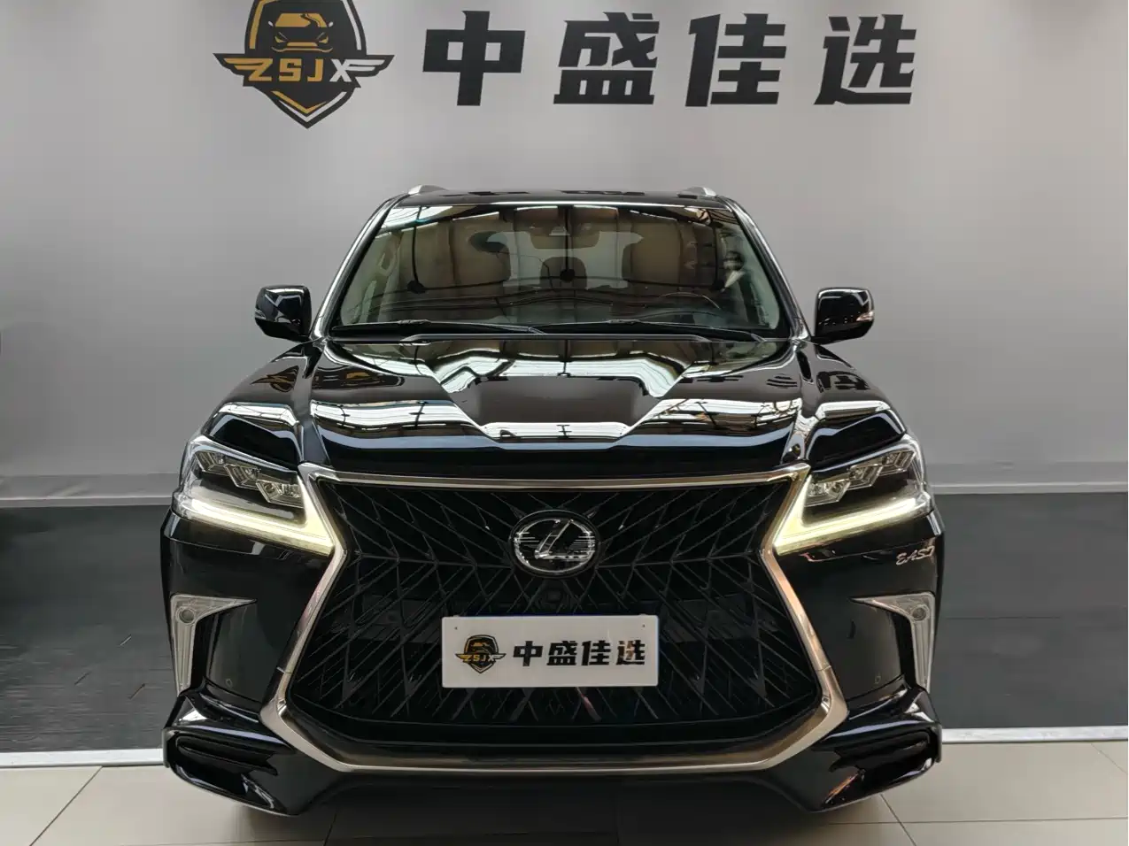 Lexus LX 2019 570 Prestige Luxury Edition фото 2